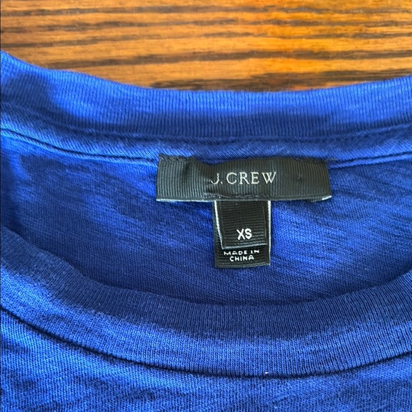J. Crew SCORPIO Blue Short Sleeve Tee with Red Detail nwot - Picture 2 of 3